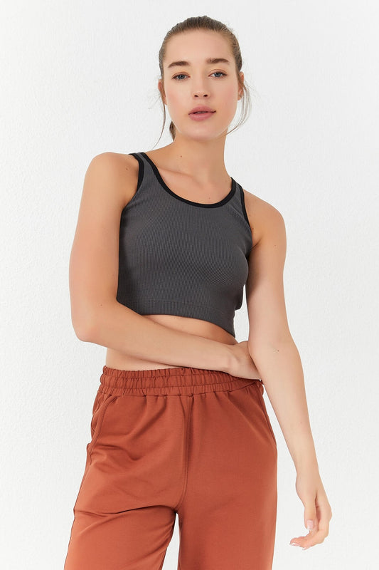 Anthracite Basic Zero Armhole Fit U Collar Women's Crop Top Singlet - 97160