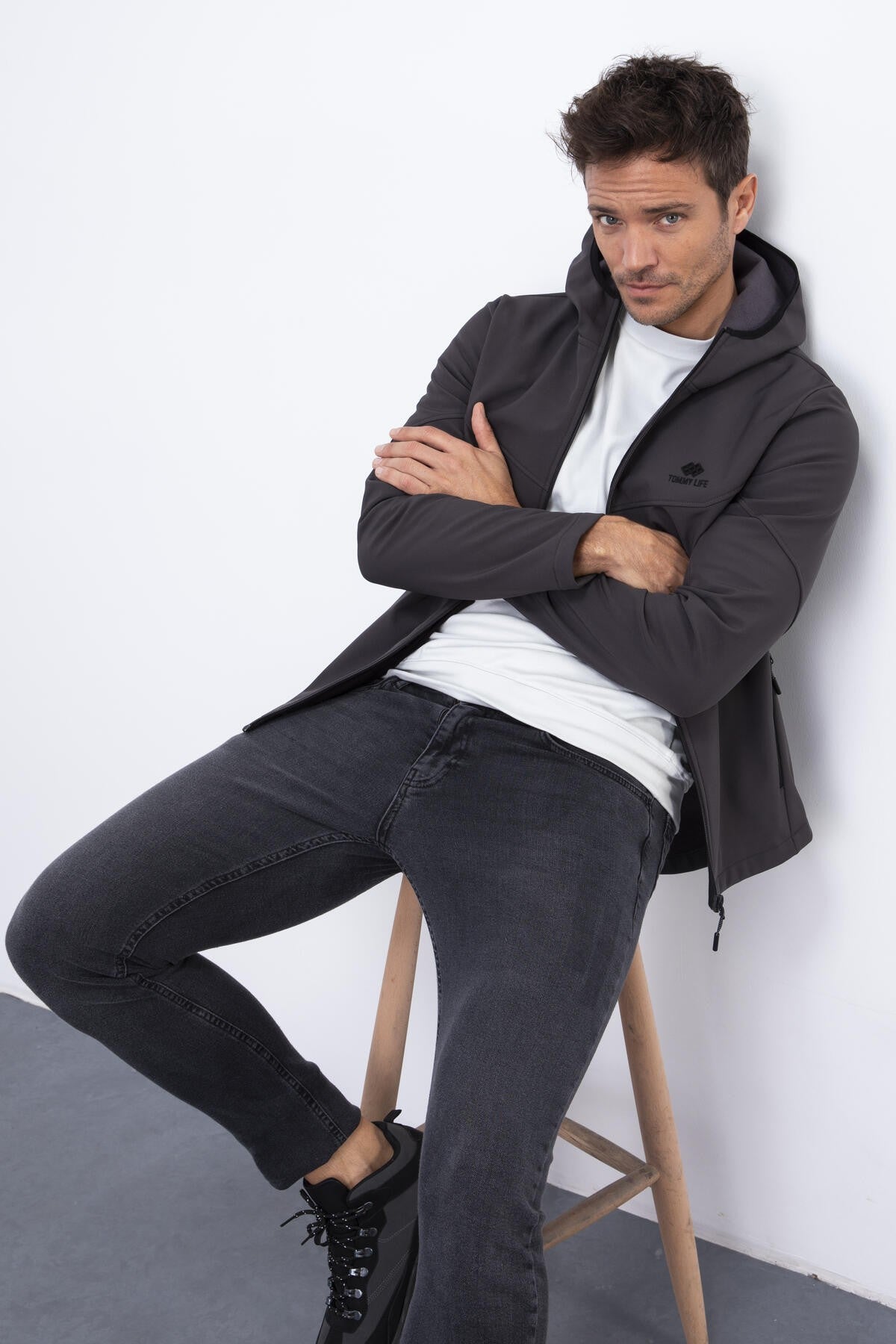 Anthracite Zippered Hooded Water and Wind Resistant Softshell Men's Jacket - 88051
