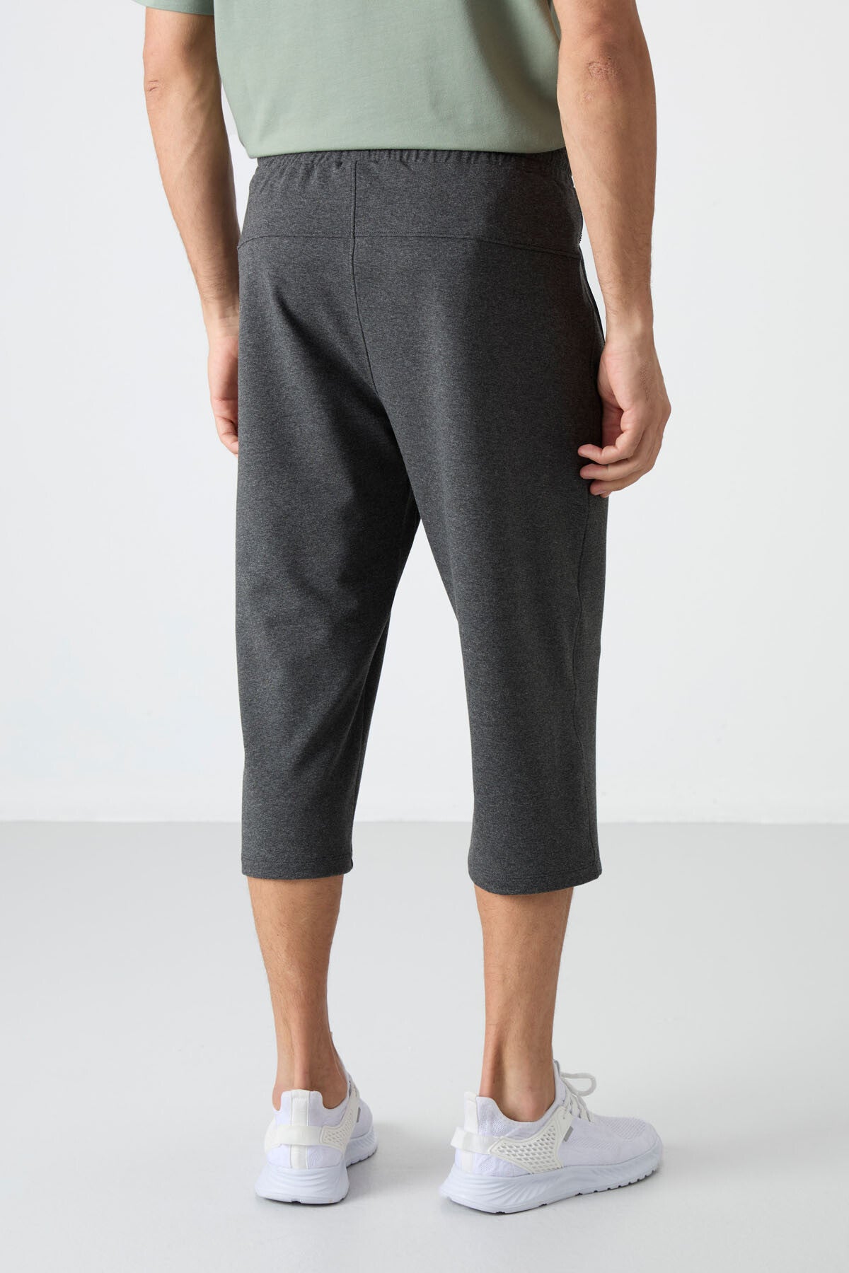 Anthracite Melange Zippered Standard Fit Classic Hem Men's Capri - 83091