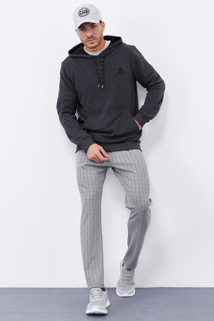 Kangaroo Zip Standard Fit Hooded Men's Sweatshirt - 87872