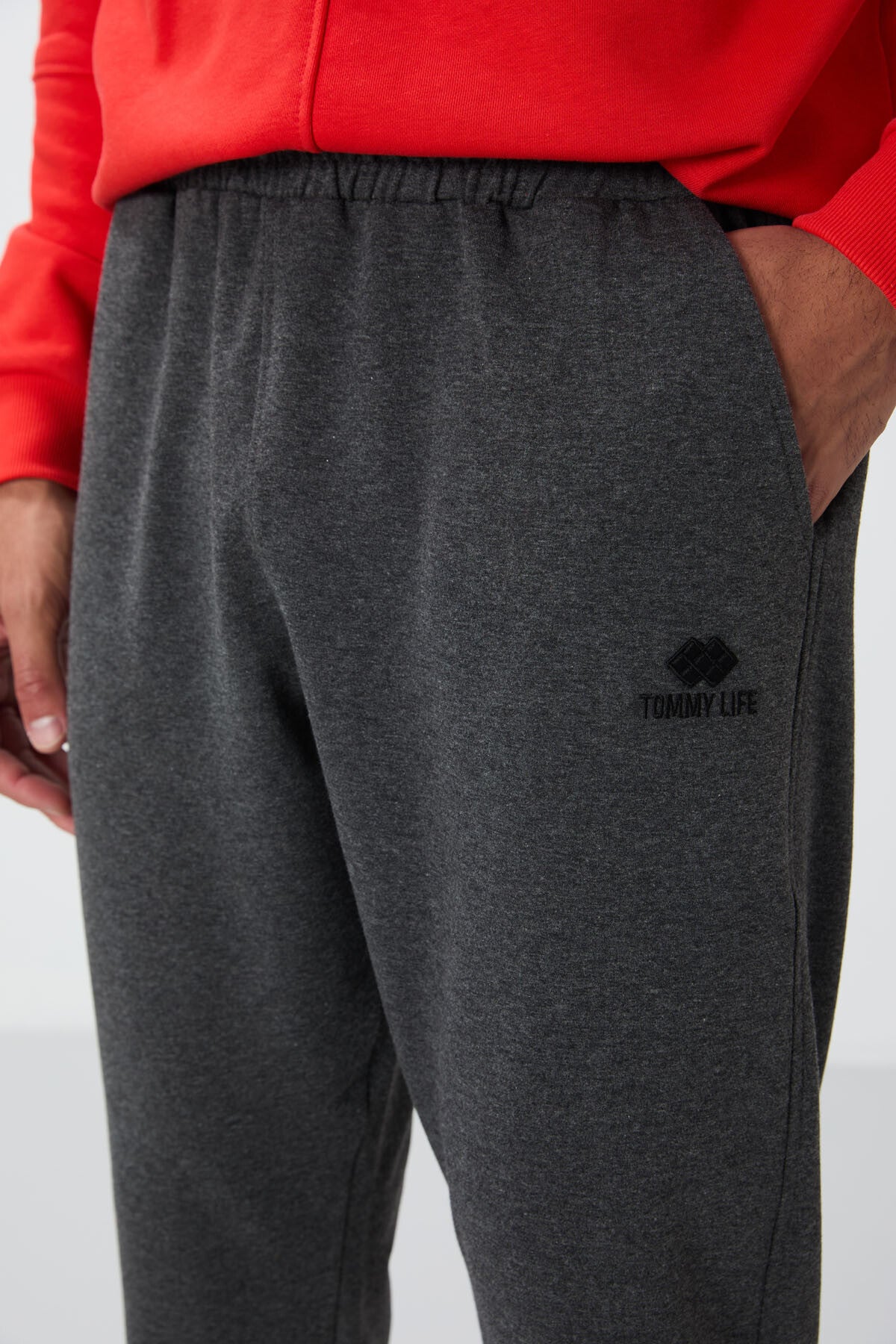 Anthracite Melange Classic Zippy Standard Fit Cuffed Men's Tracksuit Bottom - 84652
