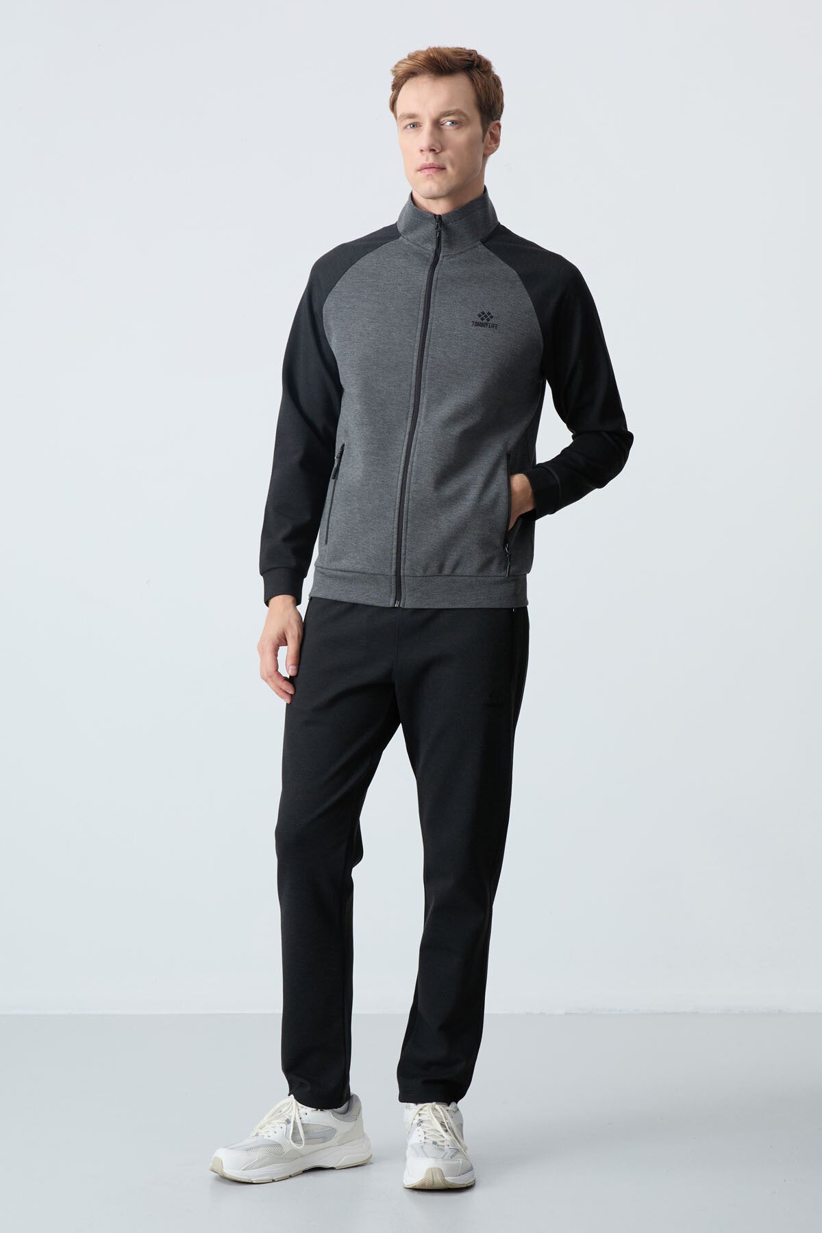 Anthracite - Black  
High Collar Dual Color Comfort Fit Classic Hem Men's Tracksuit Set - 85113