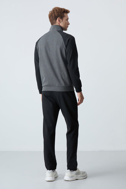 Anthracite - Black  
High Collar Dual Color Comfort Fit Classic Hem Men's Tracksuit Set - 85113