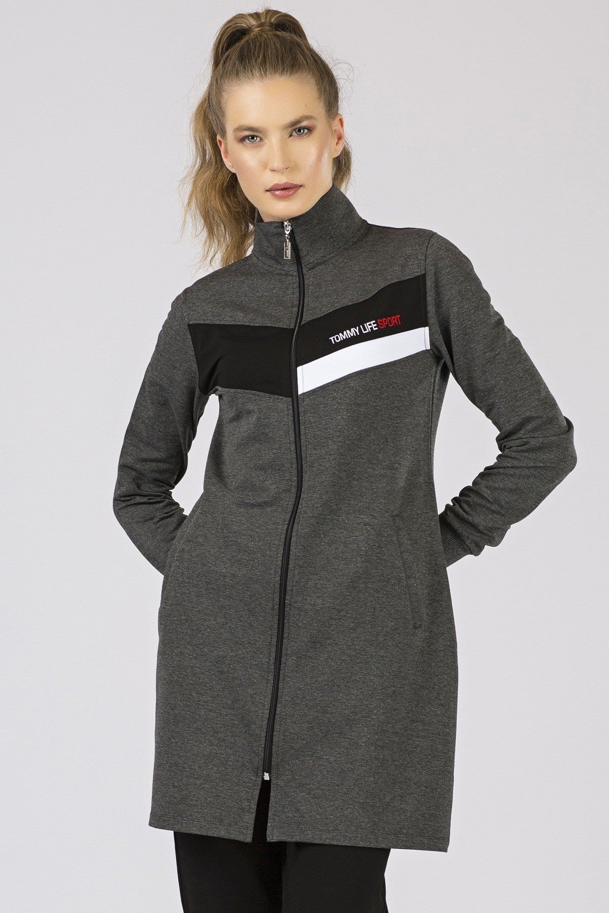 Anthracite - Black High Neck Zippered Standard Fit Classic Hem Women's Tracksuit Tunic Set - 95206