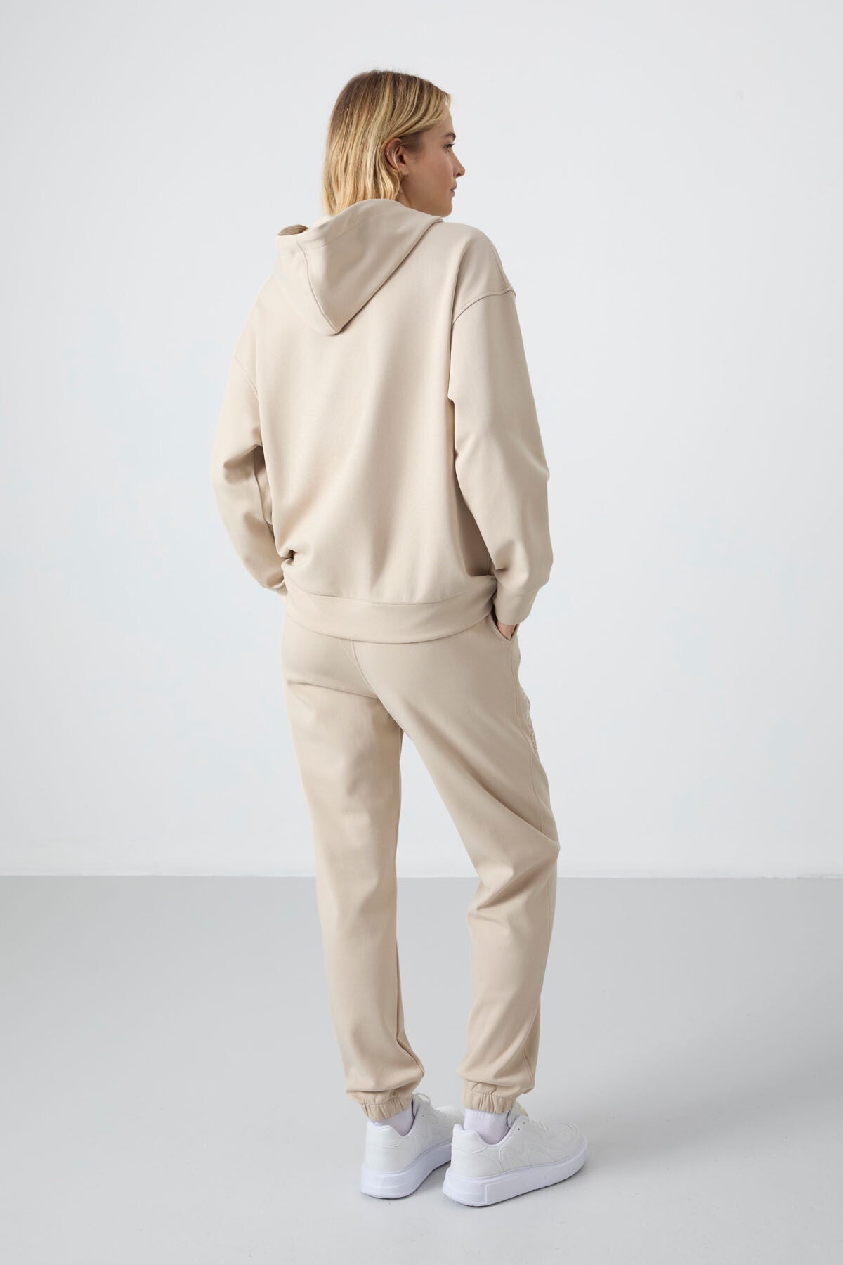Oversize Hooded Kangaroo Pocket Elastic Cuff Women's Tracksuit Set - 95288