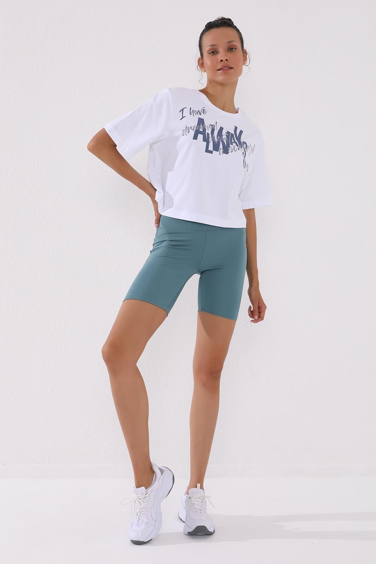 White Asymmetric Print O Collar Women's Oversize T-Shirt - 97136