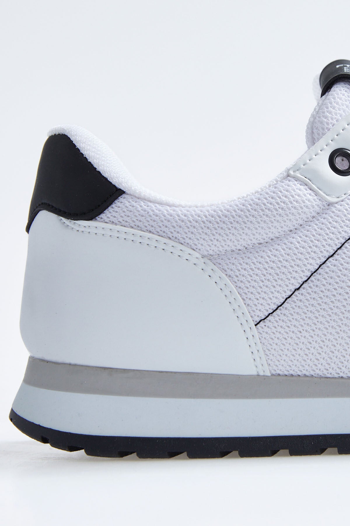 White Laced Full Grain Suede Men's Sneakers - 89116