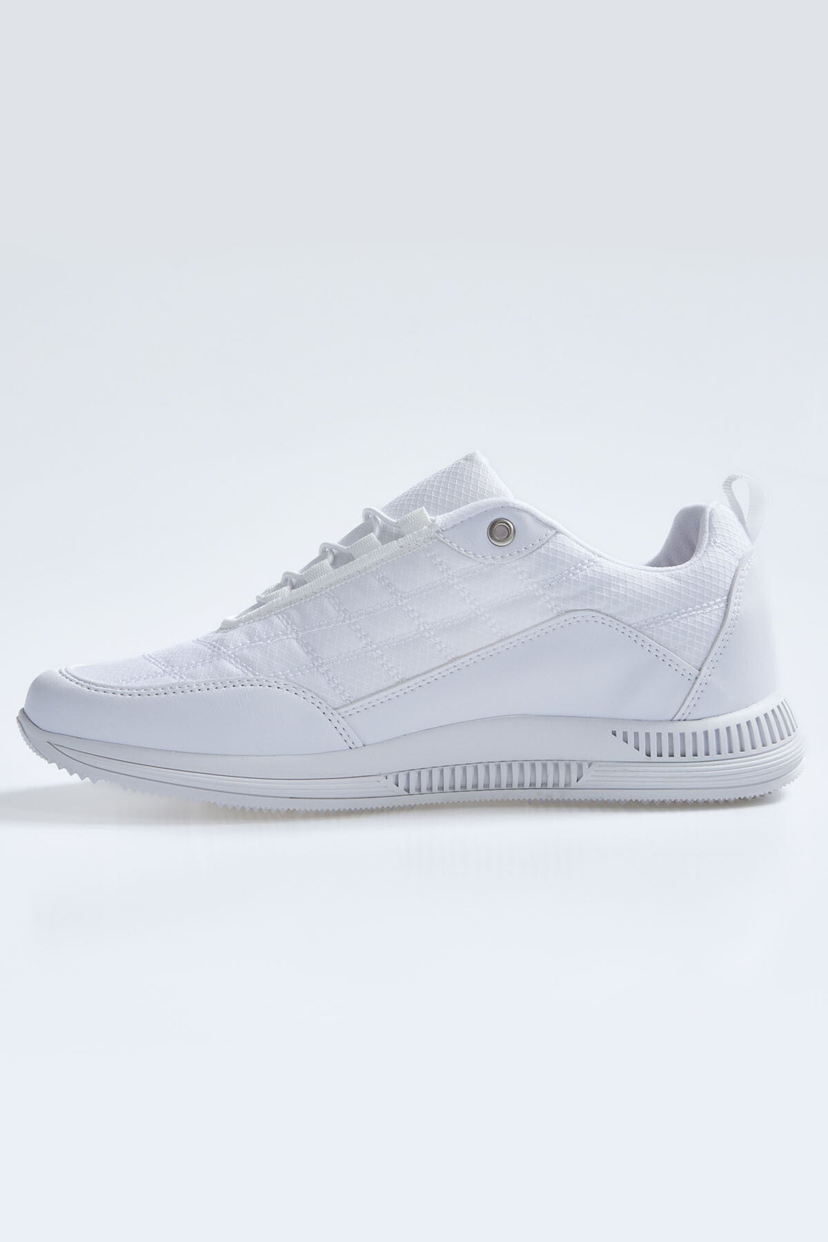 White Laced Quilted PU Leather Detailed Men's Sports Shoes - 89096