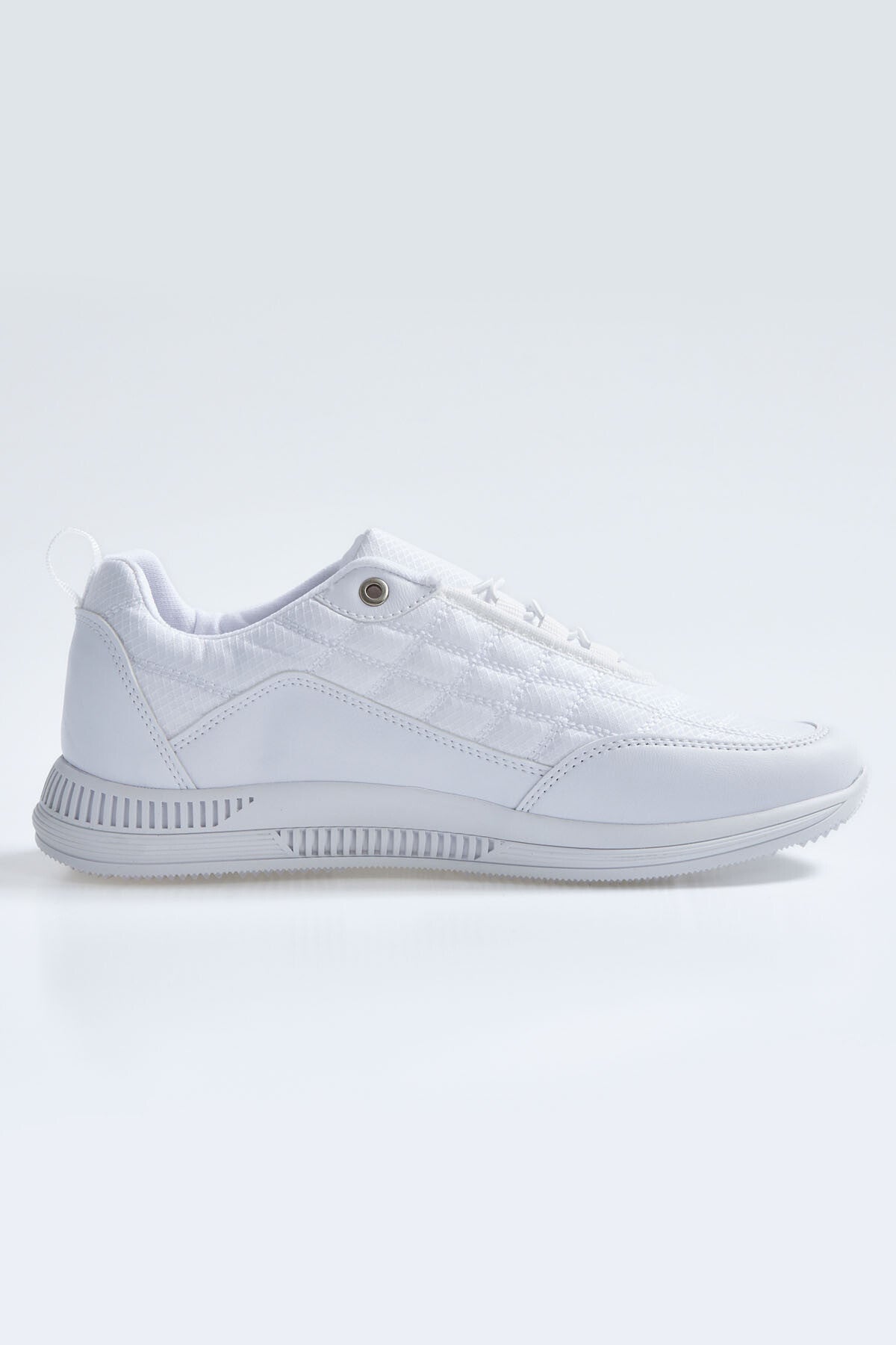 White Laced Quilted PU Leather Detailed Men's Sports Shoes - 89096