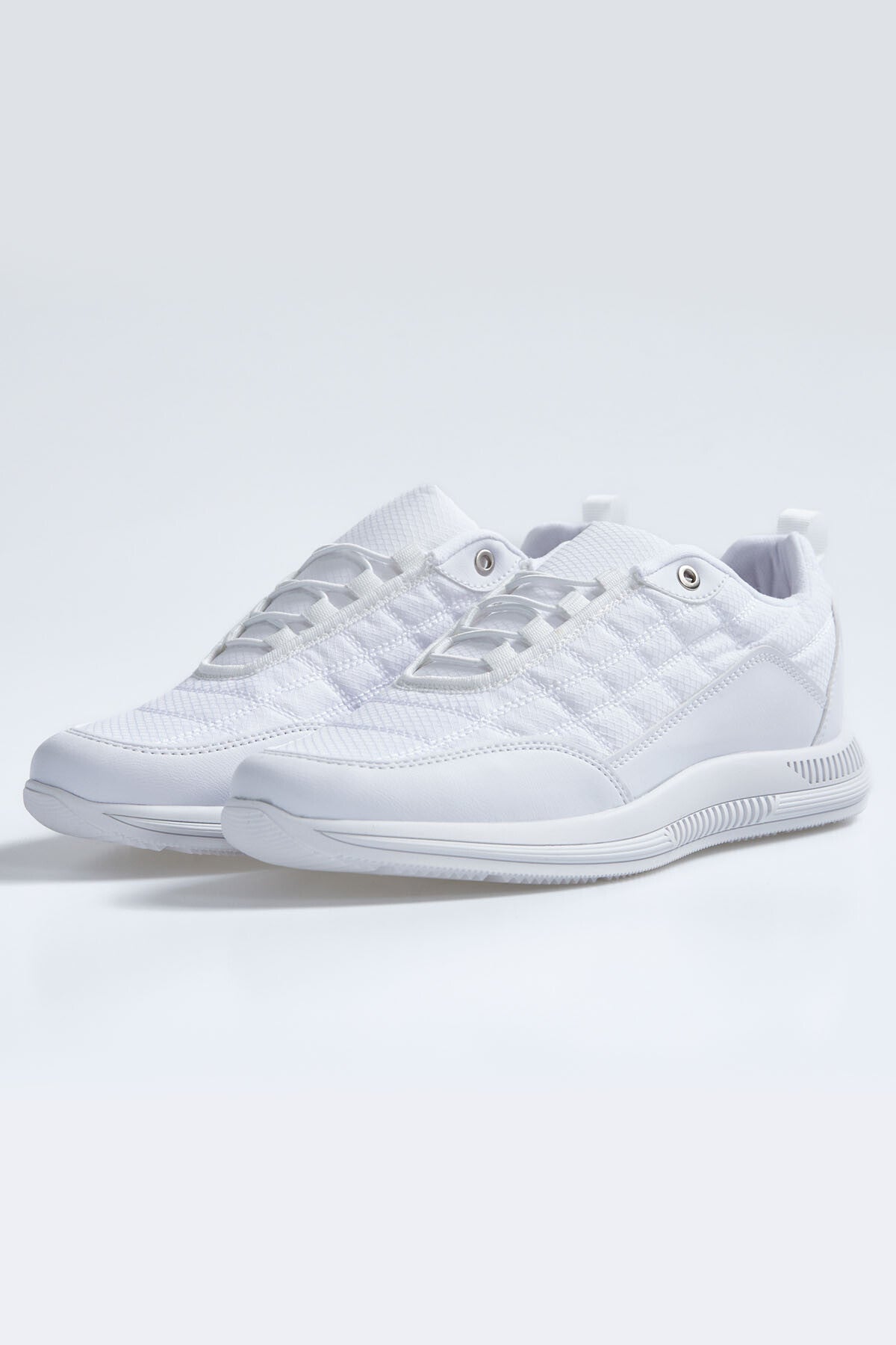 White Laced Quilted PU Leather Detailed Men's Sports Shoes - 89096