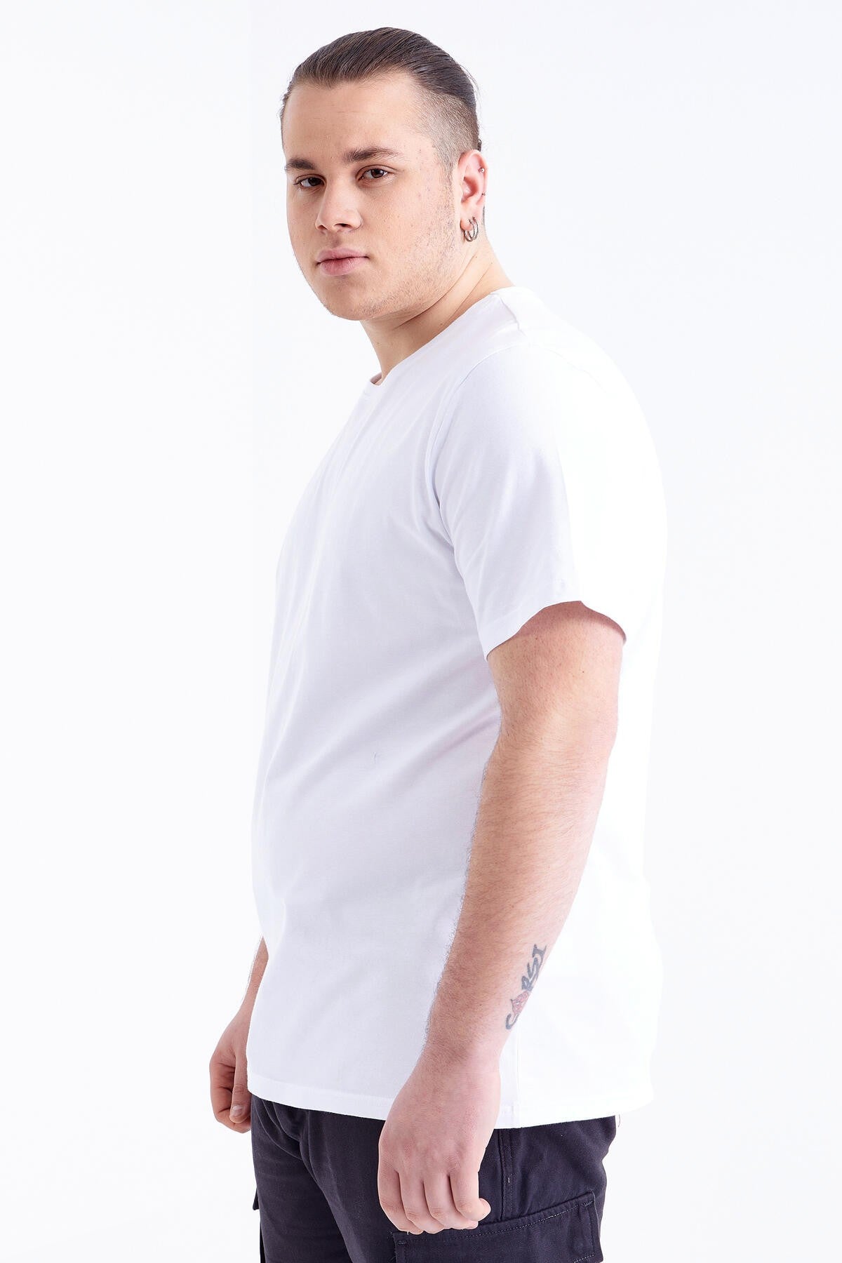 White Basic Short Sleeve O Neck Large Size Men's T-Shirt - 88072