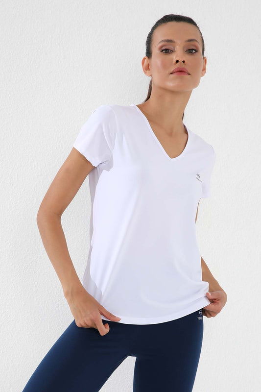 White Basic Short Sleeve Standard Fit V Neck Women's T-Shirt - 97145
