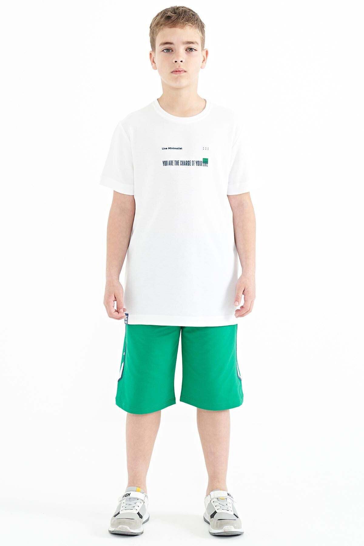 White Print Detailed O Collar Standard Fit Men's Kids T-Shirt - 11117