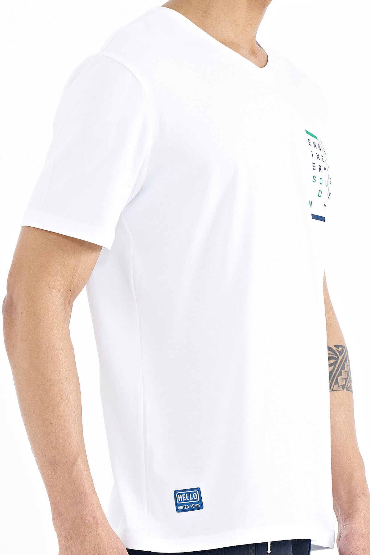 White Print Detailed V Neck Standard Fit Men's T-Shirt - 88186