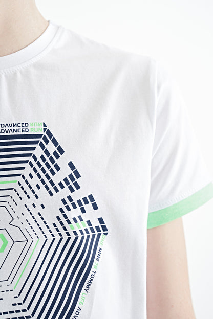 Colorful Detailed Printed Standard Cut White Cuffed Sleeve Boys' T-Shirt - 11156