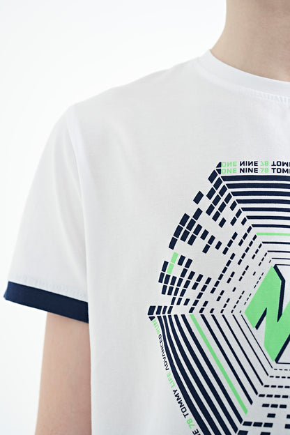 Colorful Detailed Printed Standard Cut White Cuffed Sleeve Boys' T-Shirt - 11156