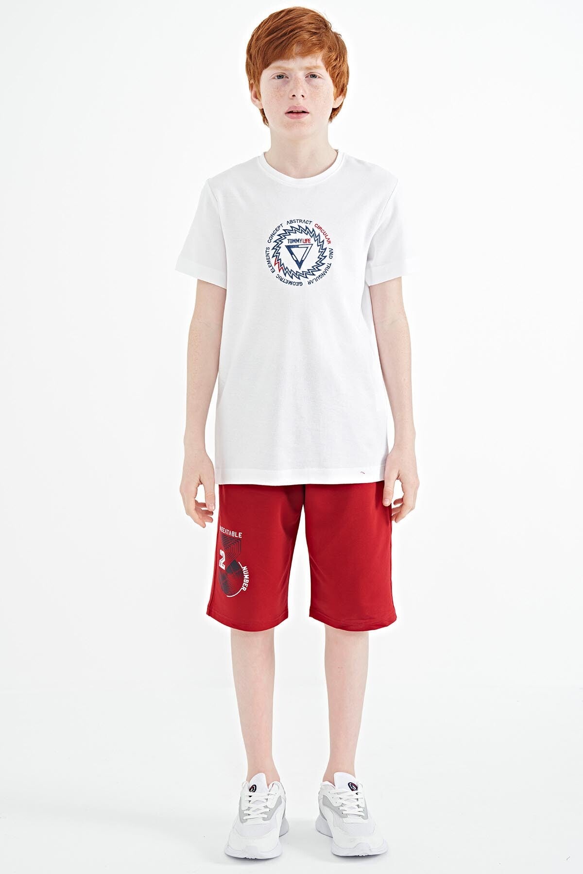 White Embroidered Detailed O Collar Standard Fit Boys T-Shirt - 11115