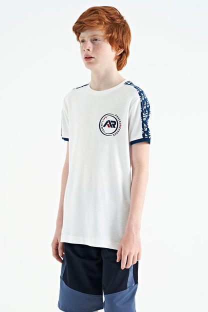 White Shoulder Print Detailed Standard Fit O Collar Boys' T-Shirt - 11121