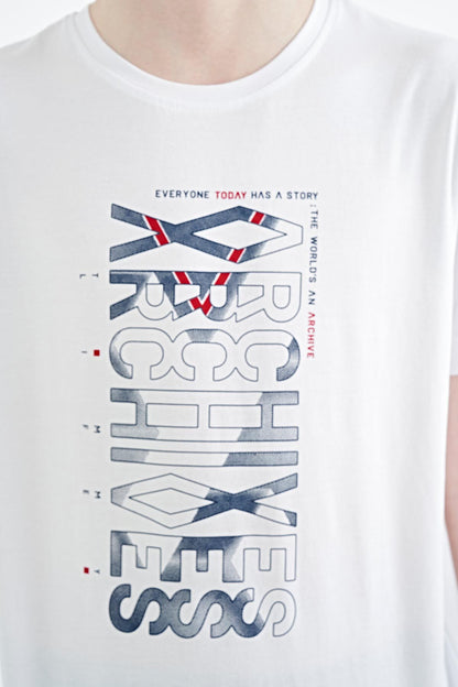 White Pre-Print Detailed O Collar Standard Fit Boys' T-Shirt - 11099