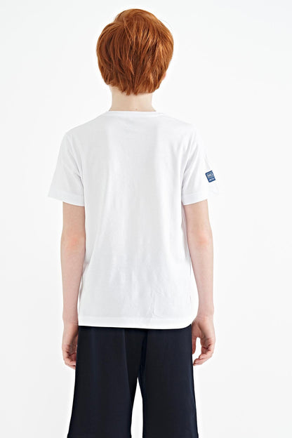 White Pre-Print Detailed O Collar Standard Fit Boys' T-Shirt - 11099