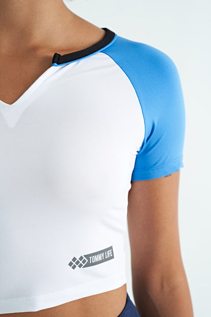 White Color Block Logo Printed O Neck Slim Fit Women's Crop T-Shirt - 97270