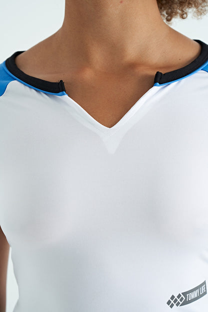 White Color Block Logo Printed O Neck Slim Fit Women's Crop T-Shirt - 97270