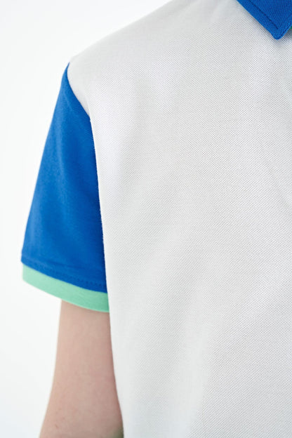 White Color Block Embroidered Detailed Standard Fit Polo Collar Boys T-Shirt - 11108