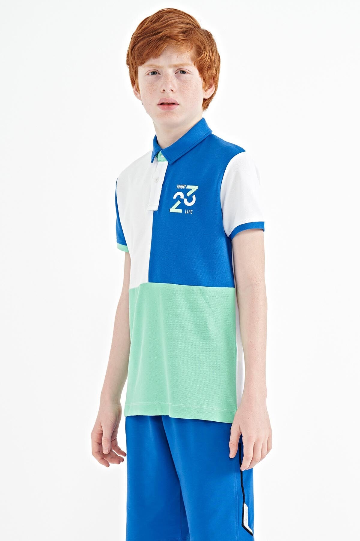 White Color Block Embroidered Detailed Standard Fit Polo Collar Boys T-Shirt - 11108