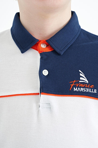 White Color Block Embroidered Letter Detailed Standard Pattern Polo Collar Boys T-Shirt - 11109