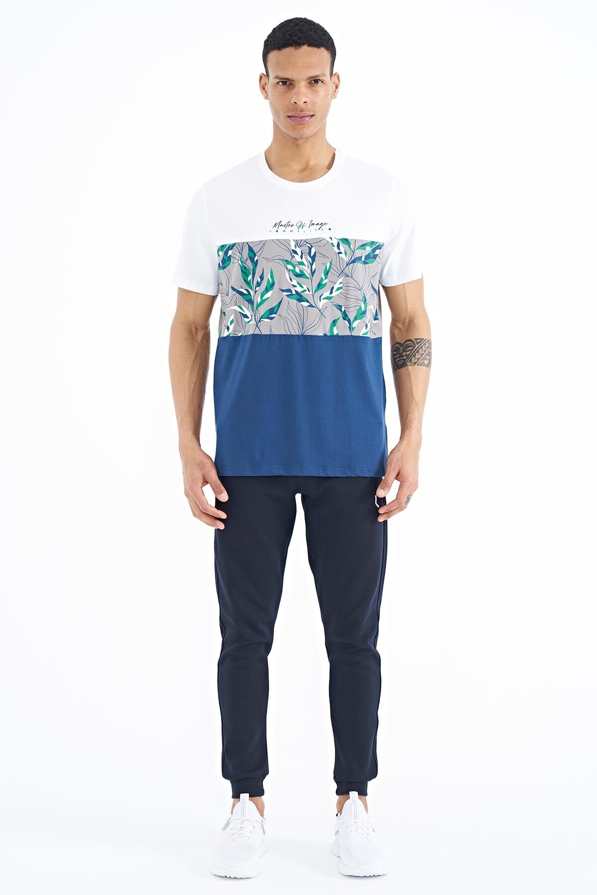 White Color Transition Print Detailed O Collar Standard Fit Men's T-Shirt - 88177