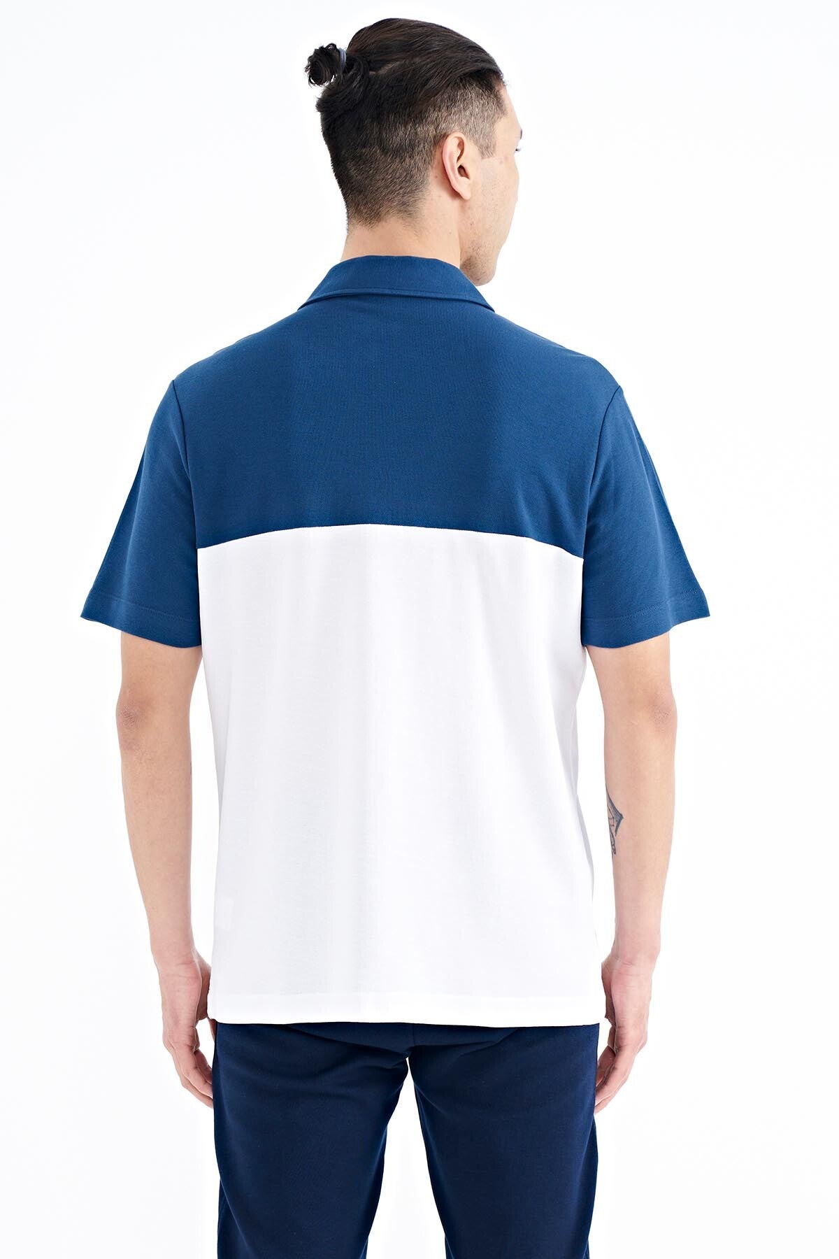 White Color Transition Polo Collar Standard Fit Men's T-shirt - 88238