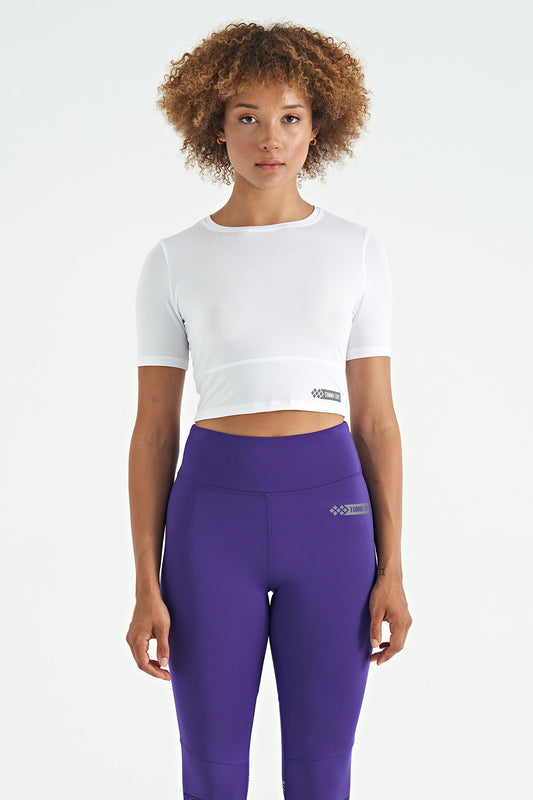 White Back Deep Neck Standard Fit O Collar Women's Crop T-Shirt - 97265