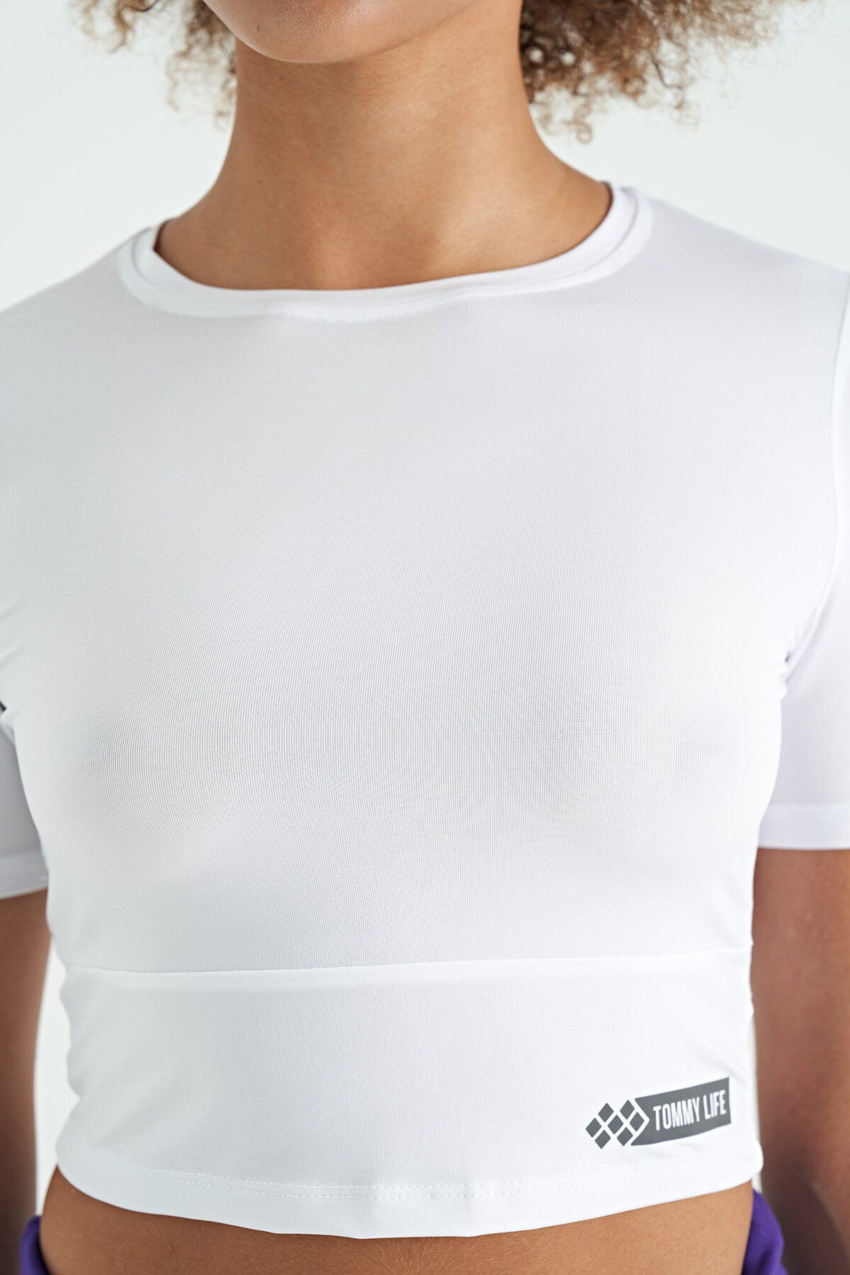 White Back Deep Neck Standard Fit O Collar Women's Crop T-Shirt - 97265