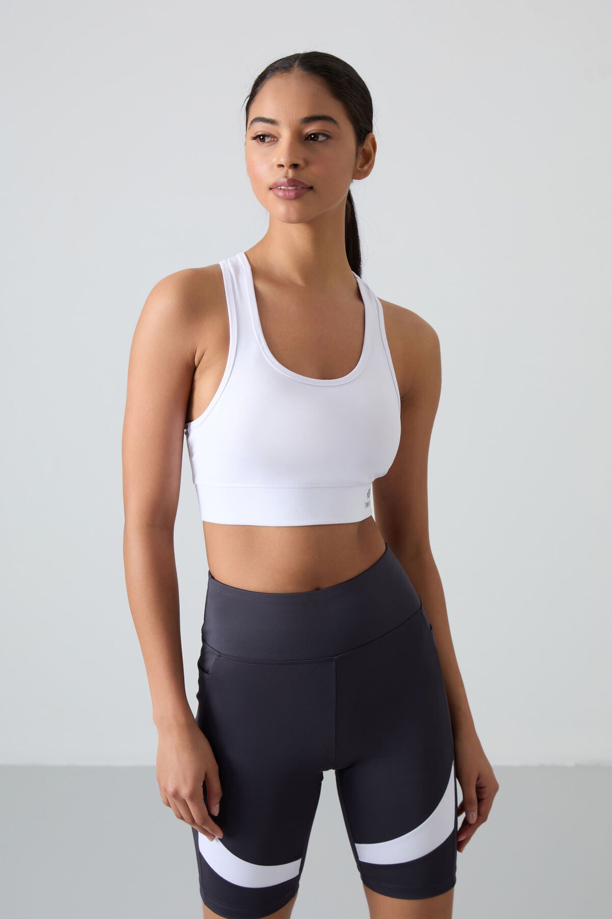 White Back Detailed Slim Fit U Neck Women's Sports Bustier - 97120