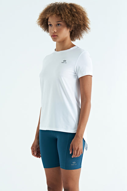 White Back Slit Detailed O Collar Short Sleeve Standard Fit Women's T-Shirt - 97267