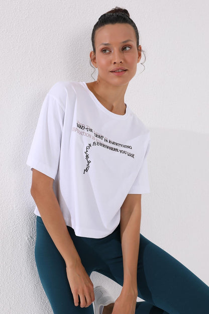 White Printed Short O Collar Women's Oversize T-Shirt - 97135