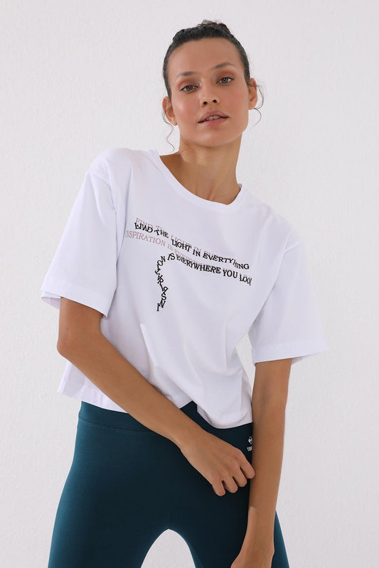 White Printed Short O Collar Women's Oversize T-Shirt - 97135