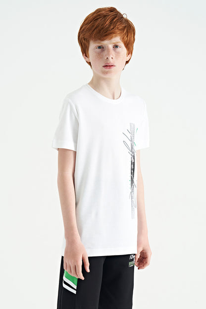 White Print Letter O Collar Standard Fit Boys T-Shirt - 11119