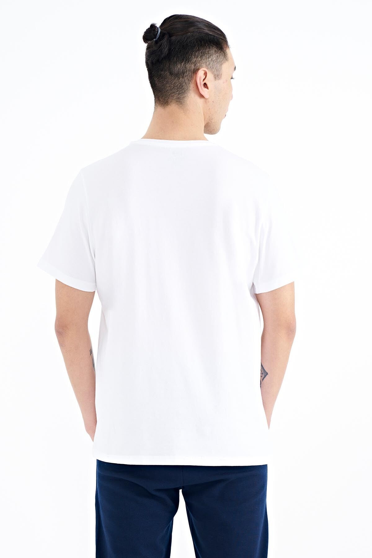 White Print Lettering O Collar Standard Fit Men's T-shirt - 88170