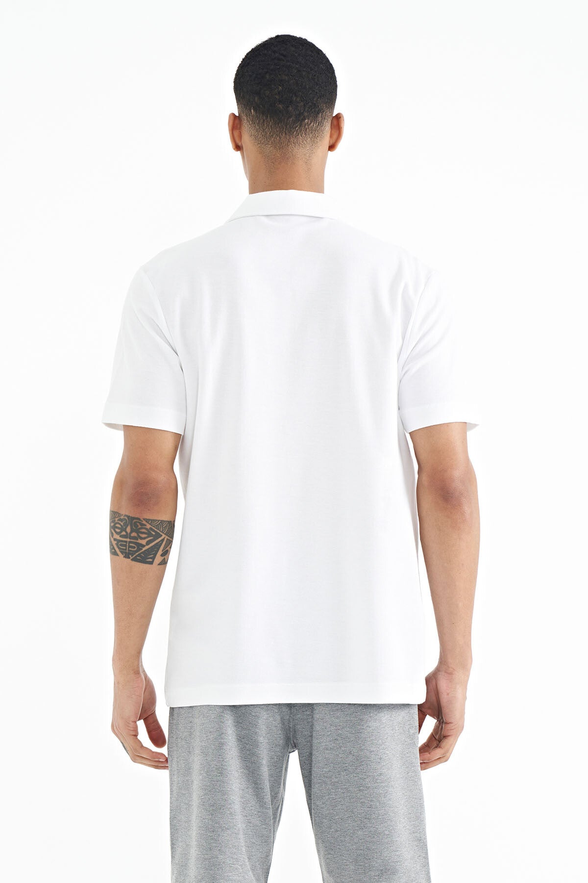 White Print Standard Fit Polo Collar Men's T-shirt - 88236