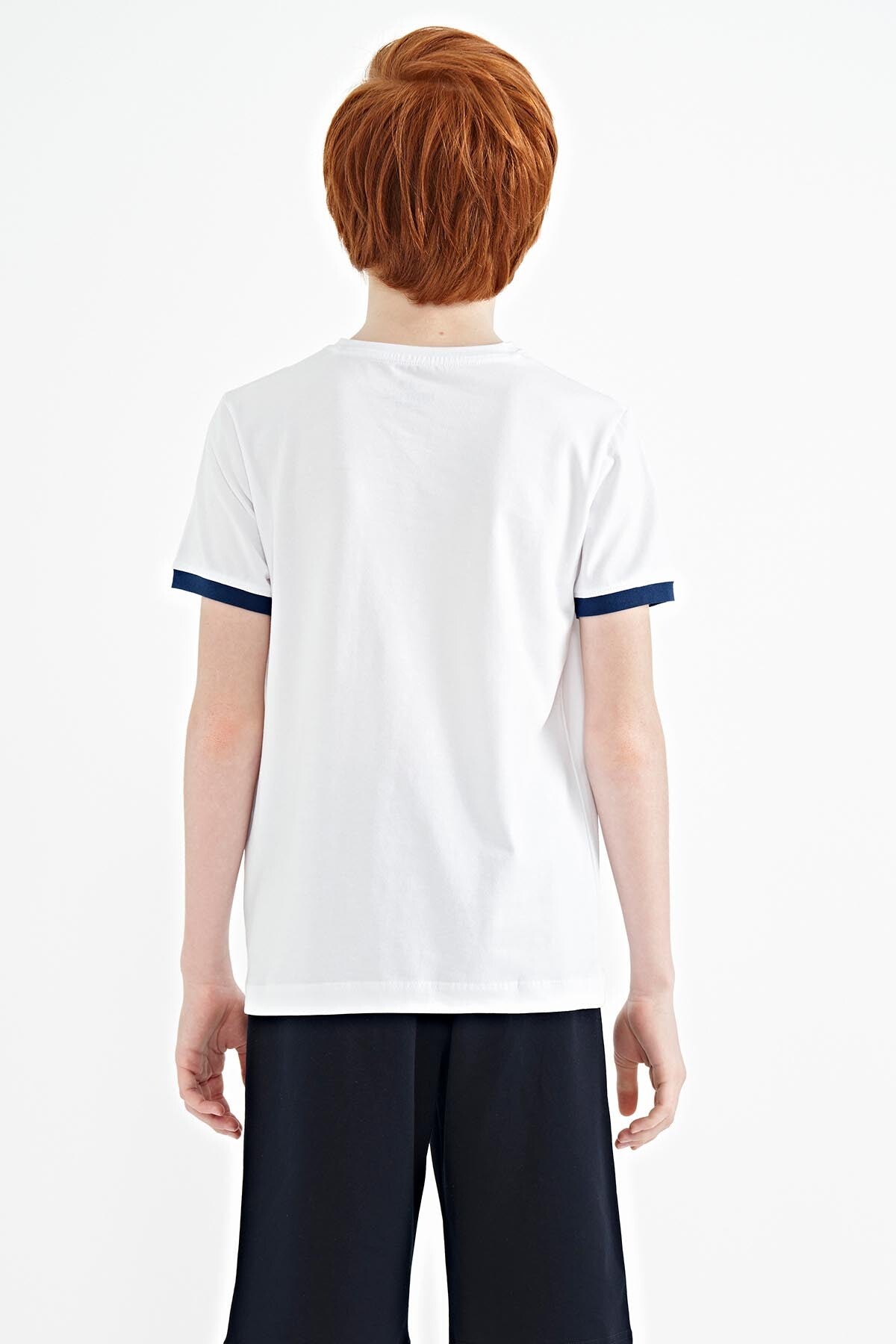 White Print Standard Fit O Neck Boys' T-Shirt - 11098