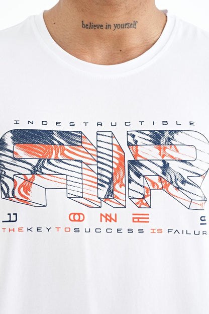 Oscar White Standard Fit Men's T-Shirt - 88226