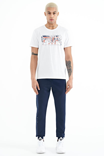Oscar White Standard Fit Men's T-Shirt - 88226