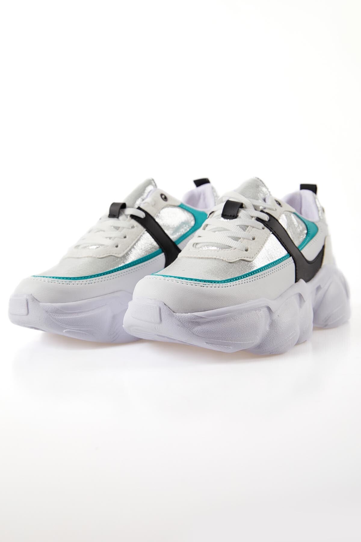 White High-Sole Laced Color Gradient PU Leather Women's Sneakers - 89206