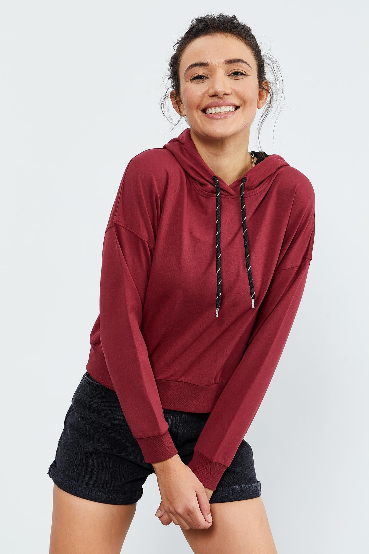 Long Sleeve Comfort Fit Hooded Women's Sweatshirt - 97115