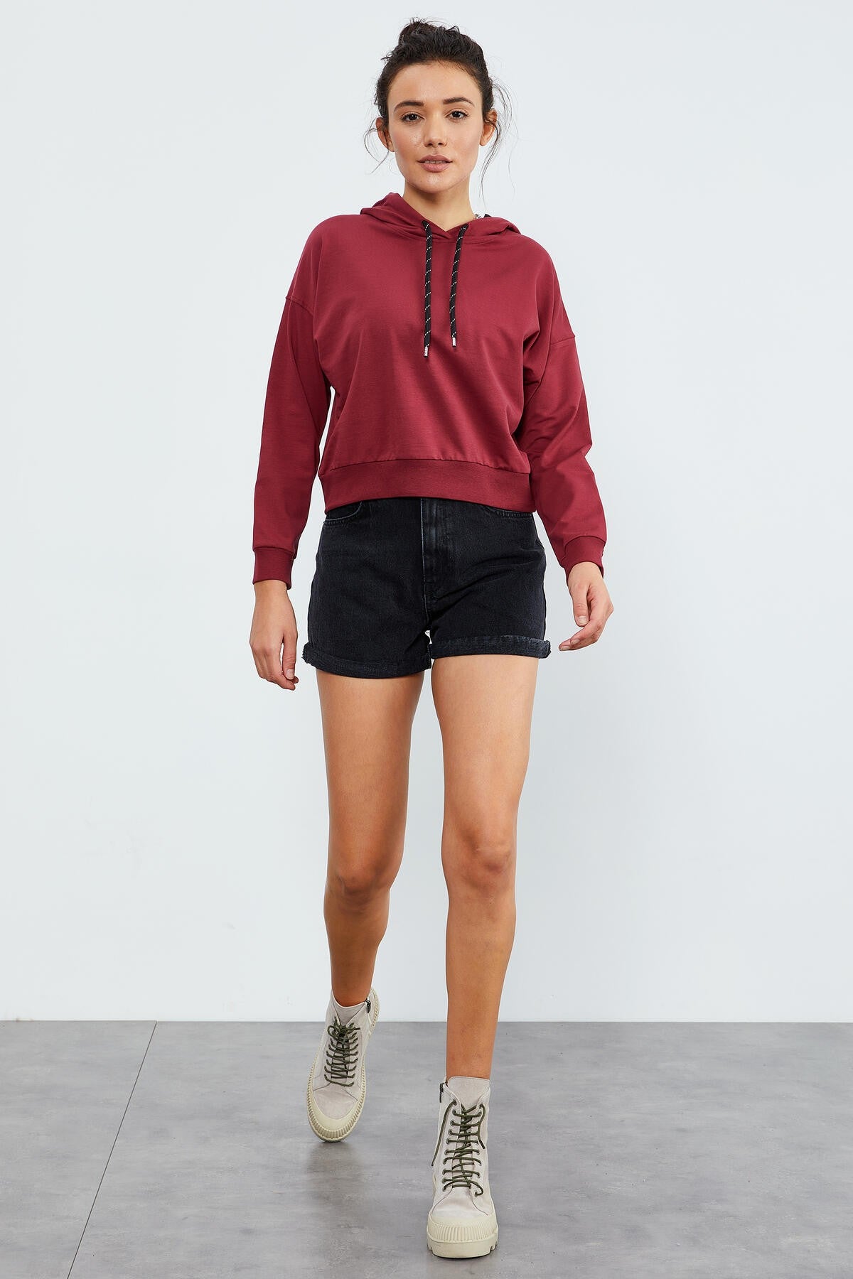 Long Sleeve Comfort Fit Hooded Women's Sweatshirt - 97115