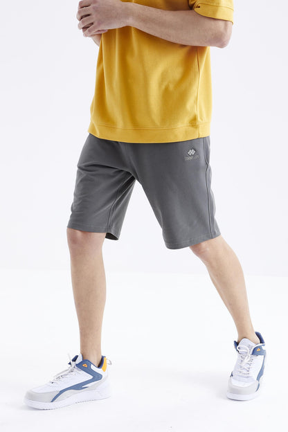 Laced Standard Cut Basic Men's Shorts - 81212