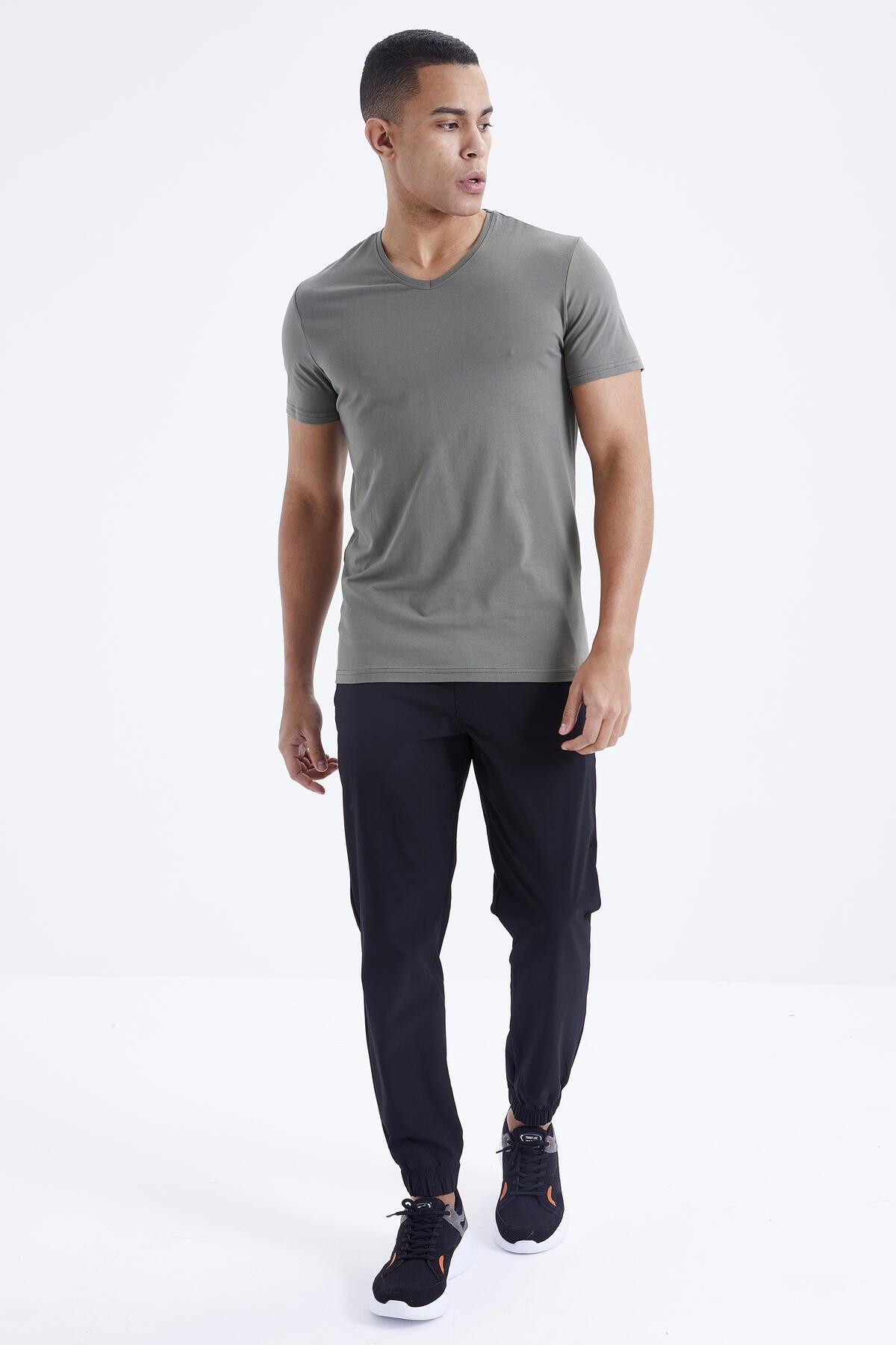 Basic short-sleeved standard V Collar men's T-Shirt - 87912