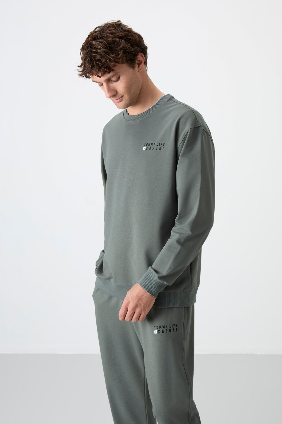 Round Neck Elastic Cuffed Cotton Men's Oversize Tracksuit Set - 85120