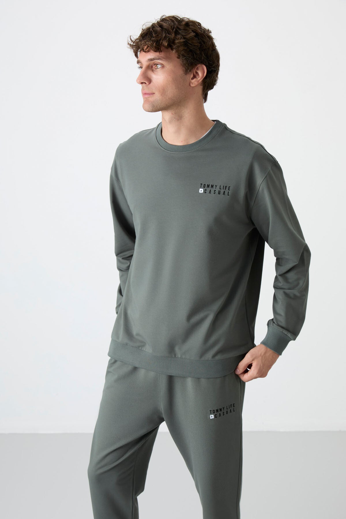 Round Neck Elastic Cuffed Cotton Men's Oversize Tracksuit Set - 85120